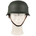 Stahlhelm WW II, oliv, mit Leder-Innenteil